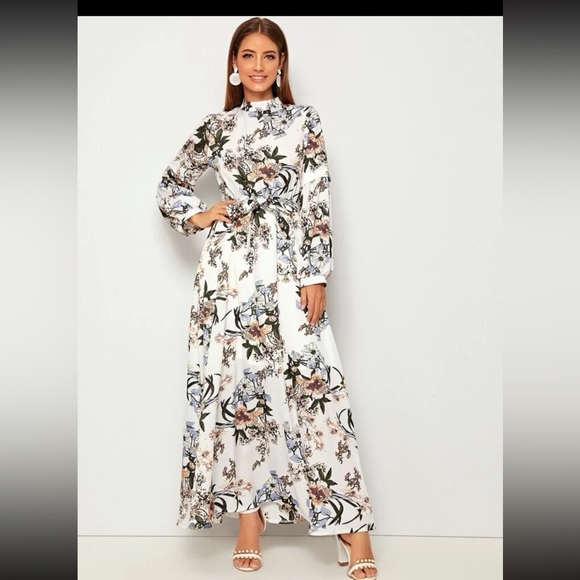 NWT Long Sleeve Floral Maxi Dress - Picture 2 of 4
